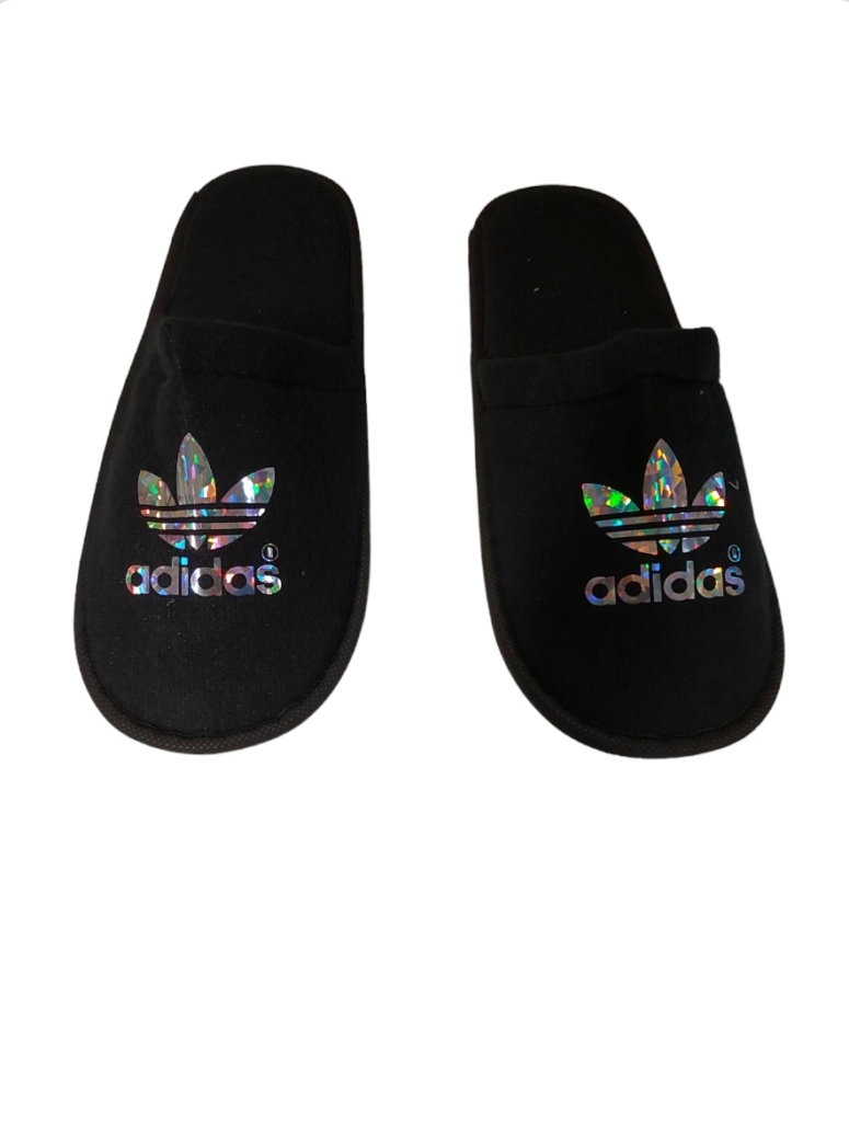 Adidas sisäkengät